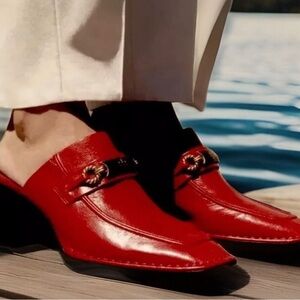 NIB Tory Burch Mules, Tory Red, Sz 7